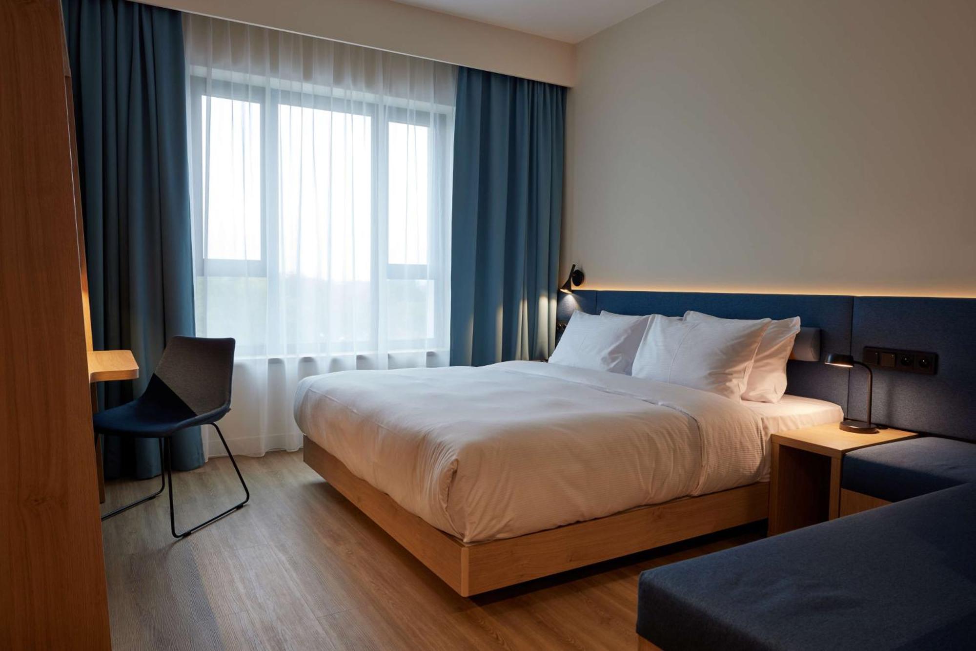 Hotel Hampton By Hilton Poznan Swarzędz Exterior foto